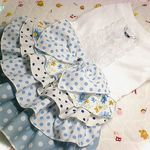 ブルーサックス水玉ドット＆マーガレット小花４段フリルワンピ　胴35　丈27 