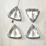 CRYSTAL CLEAR TRIANGLE ACRYLIC BEADS