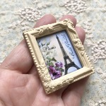  【限定品です】薔薇の装飾が美しいフレーム＊Paris  紫の薔薇