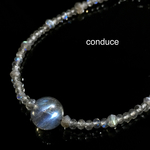 Labradorite. 再販 天然石ラブラドライトのブレスレット