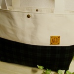 ブラックウォッチ☆たっぷりトートバッグ☆帆布＆本革タグ