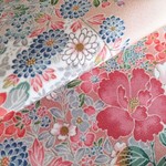 🐇桃色 本加賀友禅 小紋 扇に花模様 正絹 丹後ちりめん No.17-1 おくみ部分【145cm×18cm】仕付け糸付き着物の解き 和布  リメイク素材 silk100%