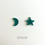 【¨̮♡︎×100】小さな 星 月 ピアス（ターコイズブルー）