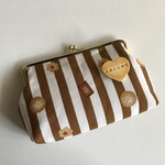 【サマーセール20%OFF】クッキーブローチ付き がま口 通帳ケース    ストライプクッキー