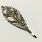 葉っぱのヘアピン（ニッケル）