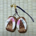 ちりめん根付け　下駄 