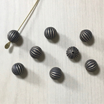 VINTAGE MATTE BLACK GOLD LINE ROUND ACRYLIC BEADS