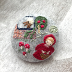 （大）刺繍ブローチ 赤ずきんちゃん