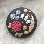 （大）刺繍ブローチ バラとすずらん