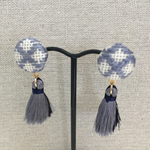 特別価格★ グレー 【こぎん刺し】ピアス