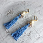 コットンパールとタッセルのピアス