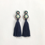 【再販】ビーズ刺繍タッセルピアス