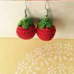 レース編み★イチゴのピアス★