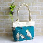 【受注製作】【Ｍサイズ】おめかしインコの帆布トートバッグ オウム ~キナリ×ターコイズ~