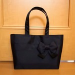 再販 りぼんバッグ小 自立 お弁当お散歩 黒ふっくらりぼん ナイロン 底板付 Handmade Takako