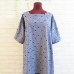 ☆新作☆  ドット刺繍裾ラウンドチュニック　　リボン付き