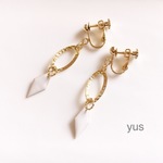 ゴールド×ホワイトひし形イヤリング/ピアス