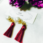 パールとタッセルチャームピアス