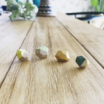 アソートのカケラピアス  ••イエロー系 ••