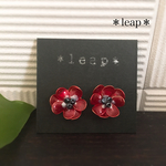 再販☆小さなアネモネのチタンピアス 赤