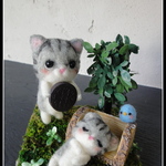 ＊木陰でひとやすみ　ねこちゃん親子（グレー）　置物＊
