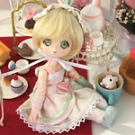 ツインバニードレス（ピンク＆グリーンの白系）