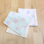 2枚セット☆2色の水玉ハンカチ（ハーフサイズ）