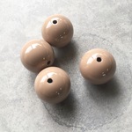 アクリルラウンドビーズ ベージュ 16mm 4こ