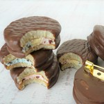 チョコパイブローチ
