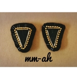 再販♥2 black×goldレザー▽刺繍ピアス