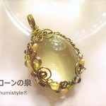 オウロベルデ・クォーツペンダント（ワイヤーアートジュエリー☆ワイヤーアクセサリー☆ワイヤーラッピング天然石ネックレス）