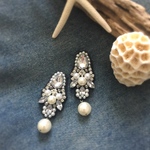 シルバー大ぶりビジューピアス