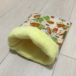 ハリネズミとサボテンによるハリネズミのお布団【イエロー】
