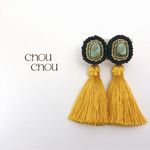 刺繍ビーズ×タッセルイヤリング
