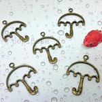【再販４】高品質 かわいいアンブレラ 傘型 チャーム レジン枠 金古美 マットゴールド ５個セット