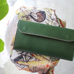 【受注生産品】フラップ長財布 ～栃木アニリン緑×栃木サドル～