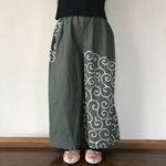 ワイドパンツ