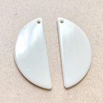 ハーフムーン アクリルペンダント(6個)
