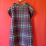◆sale◆ ウール混*カラフル水玉　半袖ワンピース　紺 