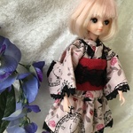 22センチドール用　着物ドレス　ピンクアリス柄