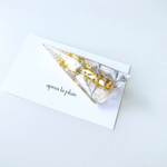 [事前予約]知隼様。triangular clip...la flaque...白/apres la pluie