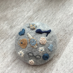 （小）刺繍ブローチ おしゃれアイテム