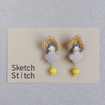 lemon yellow×gray刺繍ピアス