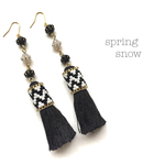 zigzag tassel earrings （black）