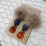 RUKIRIRI #51 ベージュ ミンクファーピアス アンティークピアス 大ぶり ピアス イヤリング 