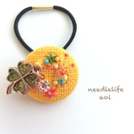 幸せを運ぶ蝶々＊yellow〜刺繍ヘアゴム