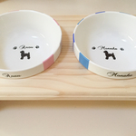[ストライプ] ♪ペットフードボウル&木製台セット♪【2個置き小】（名前&シルエット入り）ペット 食器
