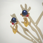 トリコロールピアス