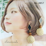 No.A057 上品 菱形チャーム✩︎⡱アンティークピアス