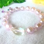 ☆可愛いイチゴミルク☆とんぼ玉（トンボ玉）☆きらきら輝く☆ホタルガラス☆シルバーピンク☆クリスタルボタンカット☆☆ルナフラッシュ☆レインボーグラスオーラ☆　☆１０ｍｍ☆　☆１７ｃｍ☆